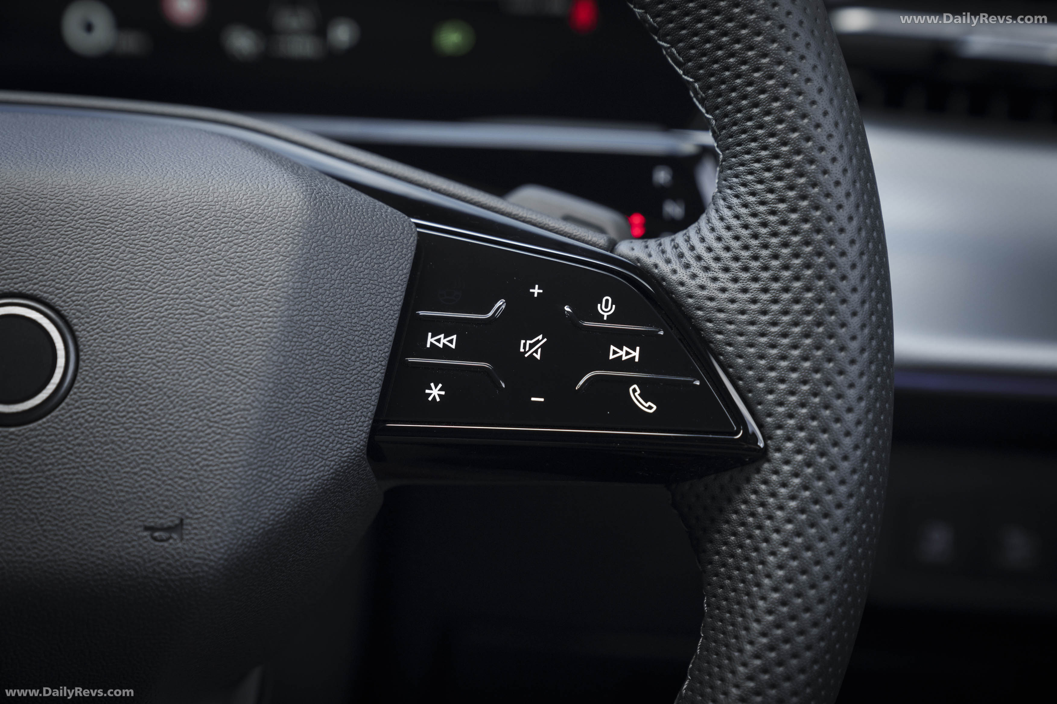 2026 Audi Q3 e-hybrid F3 UK Version Interior