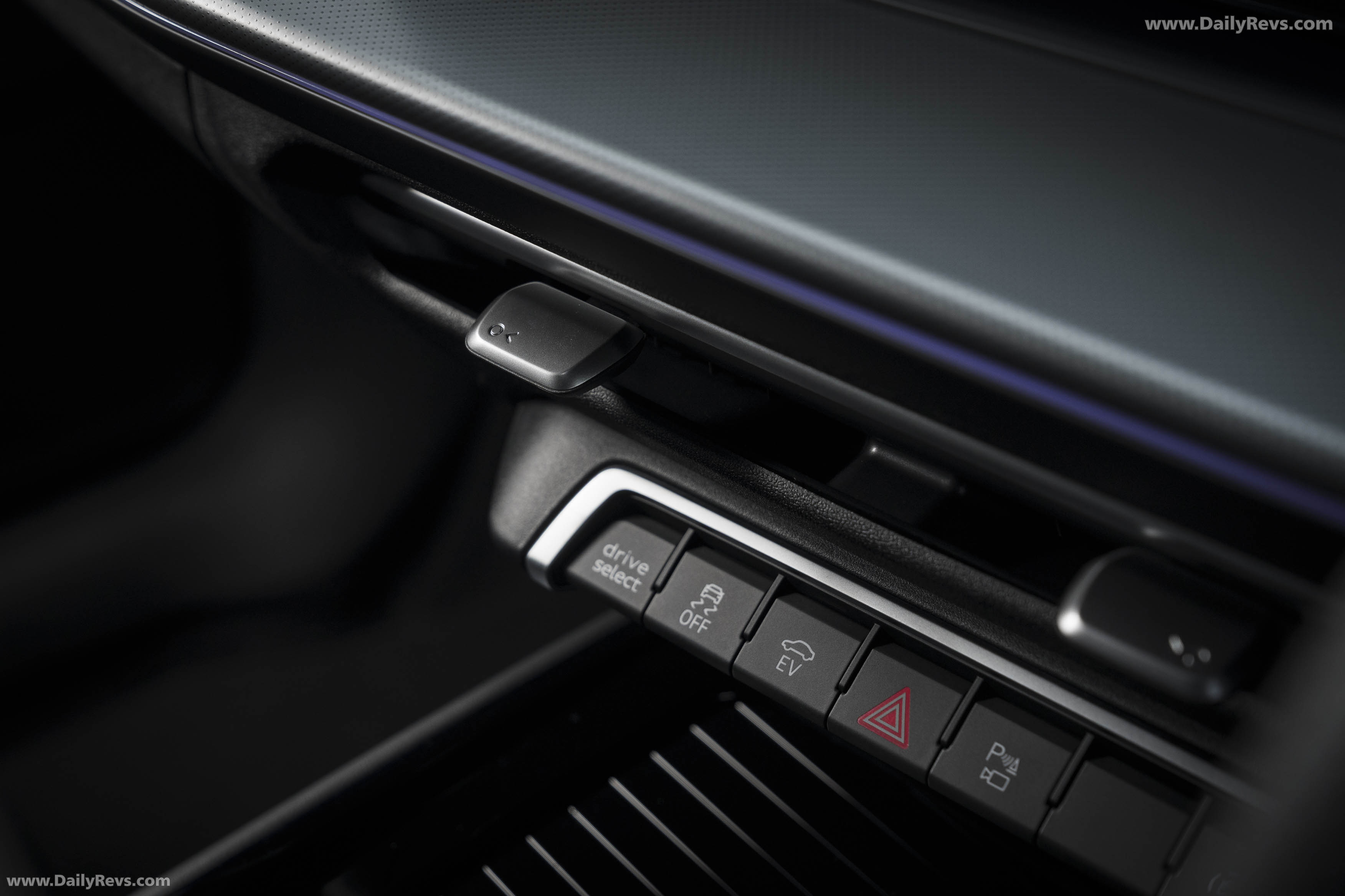 2026 Audi Q3 e-hybrid F3 UK Version Interior