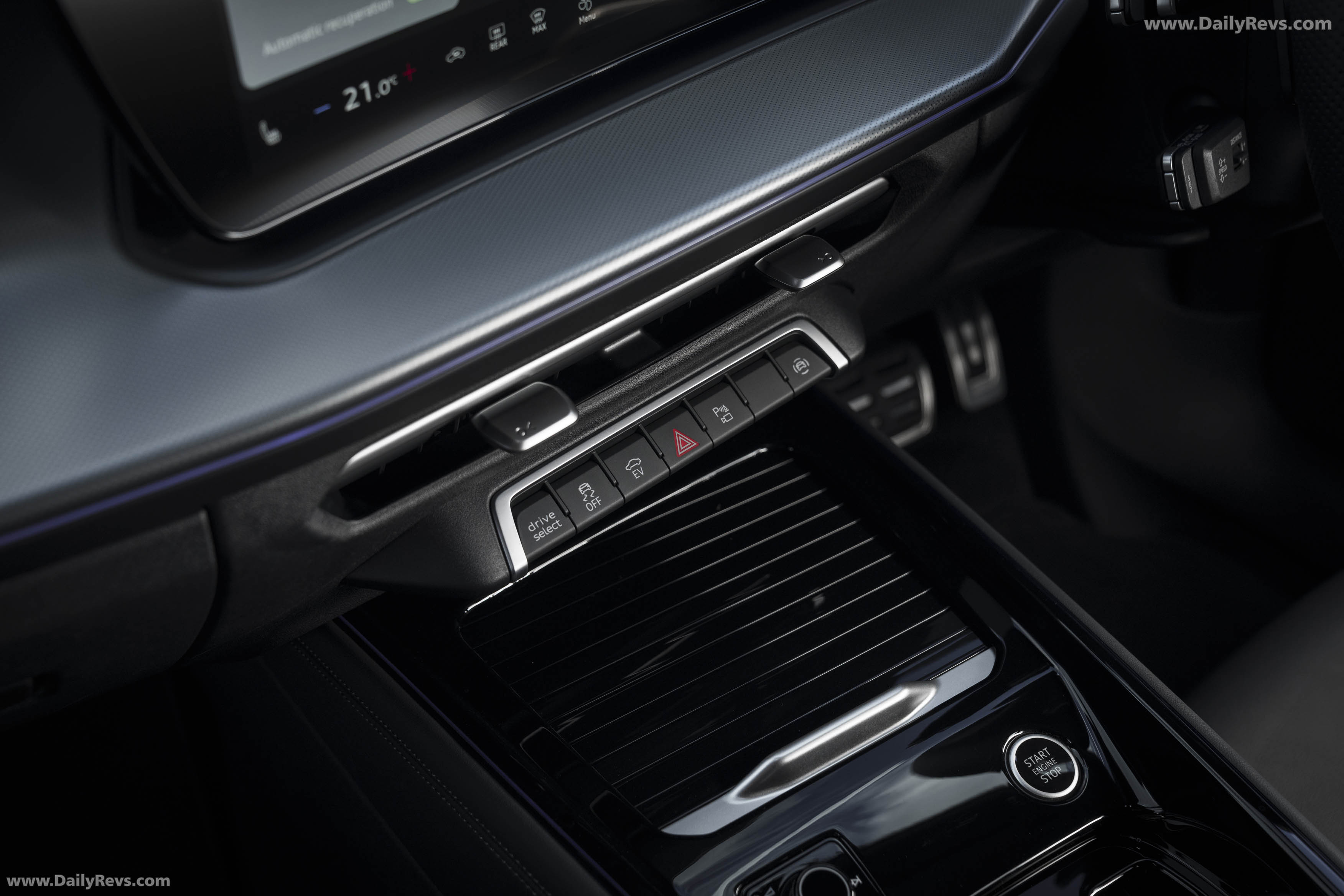 2026 Audi Q3 e-hybrid F3 UK Version Interior