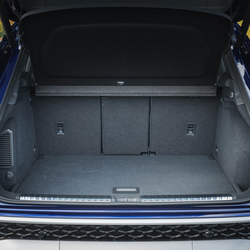 2026 Audi Q3 e-hybrid F3 UK Version Interior