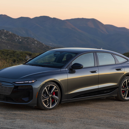 2025 Audi S6 Sportback e-tron C9 Daytona Gray Front View