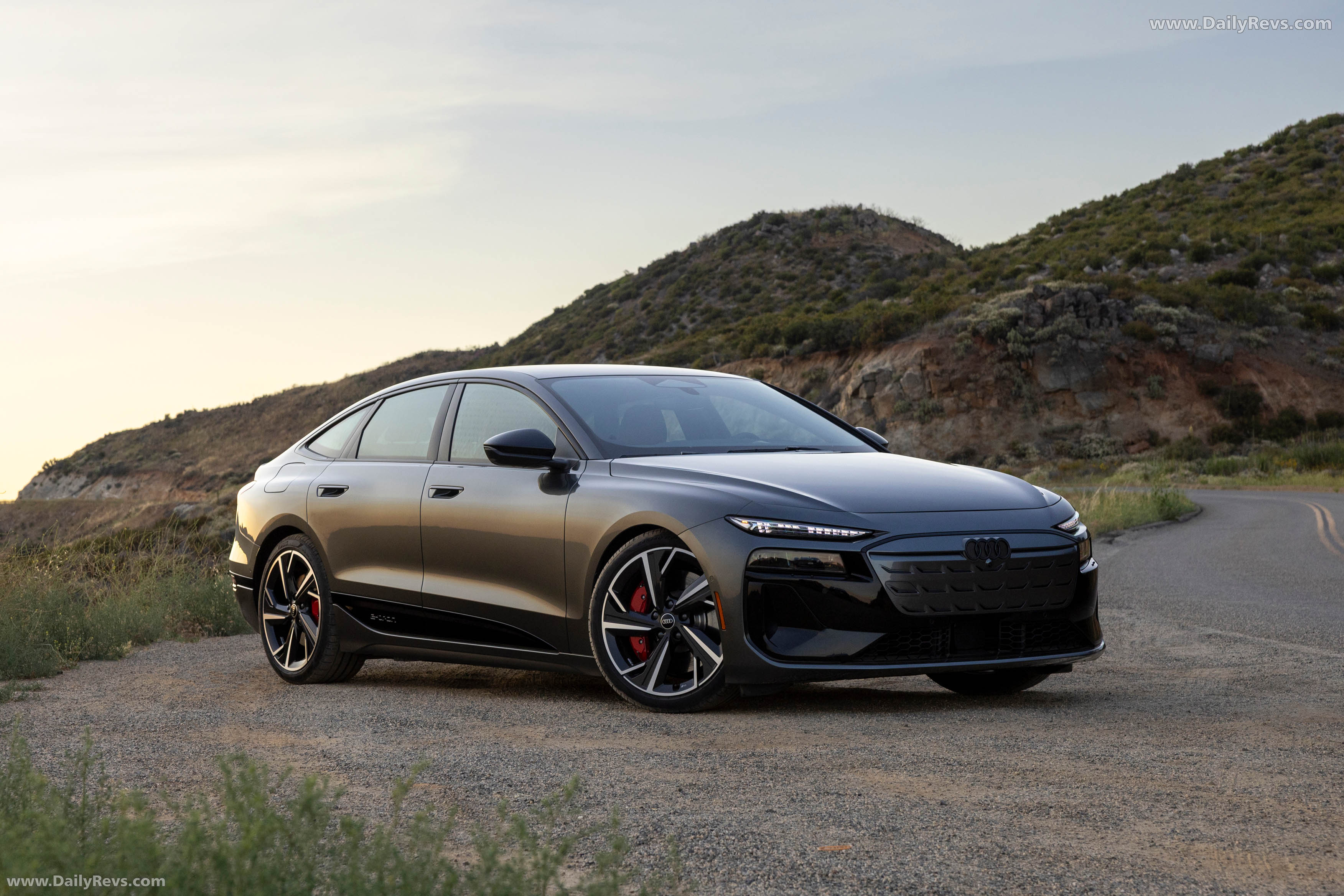 2025 Audi S6 Sportback e-tron C9 Daytona Gray Front View
