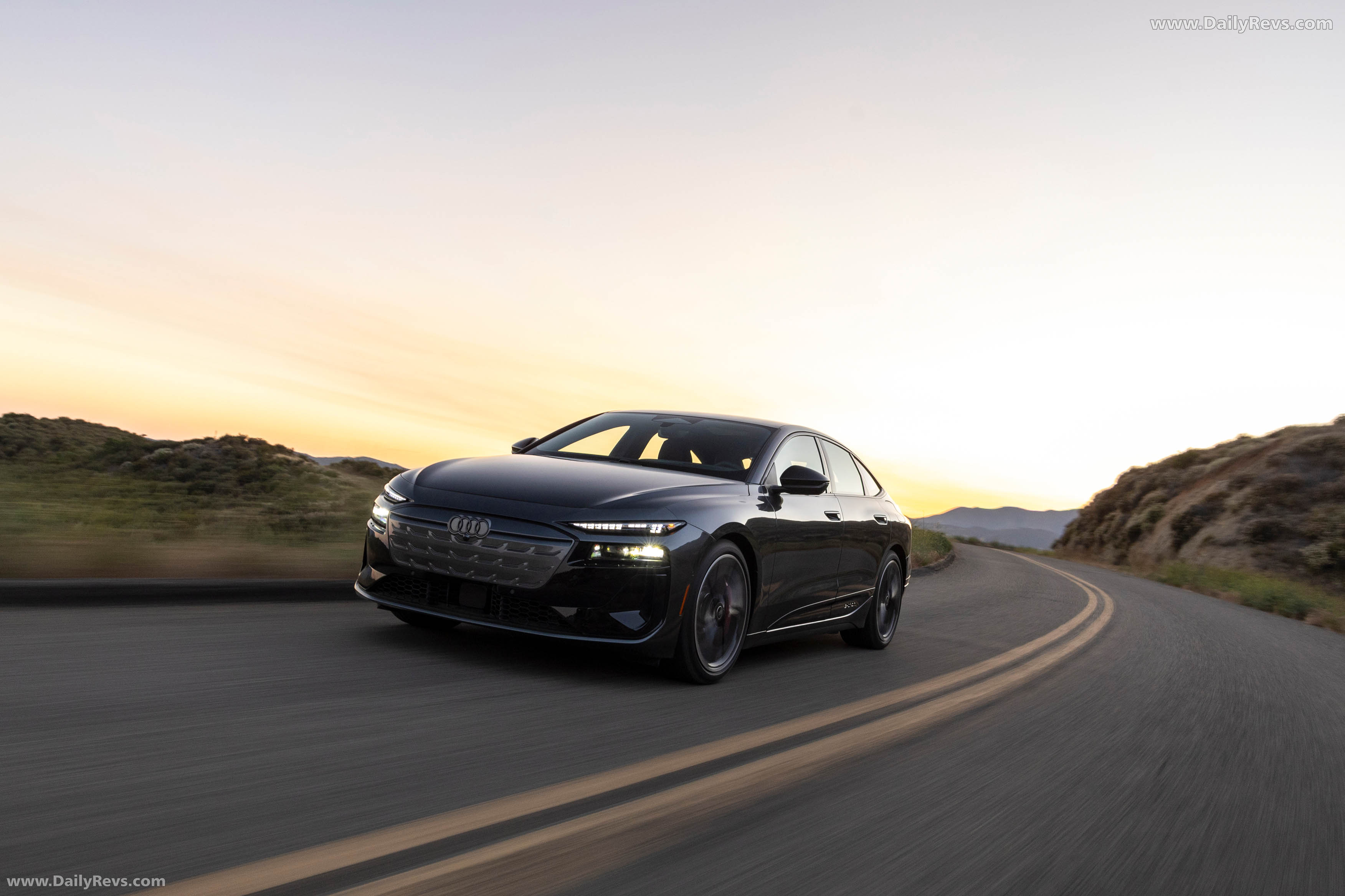 2025 Audi S6 Sportback e-tron C9 Daytona Gray Front View