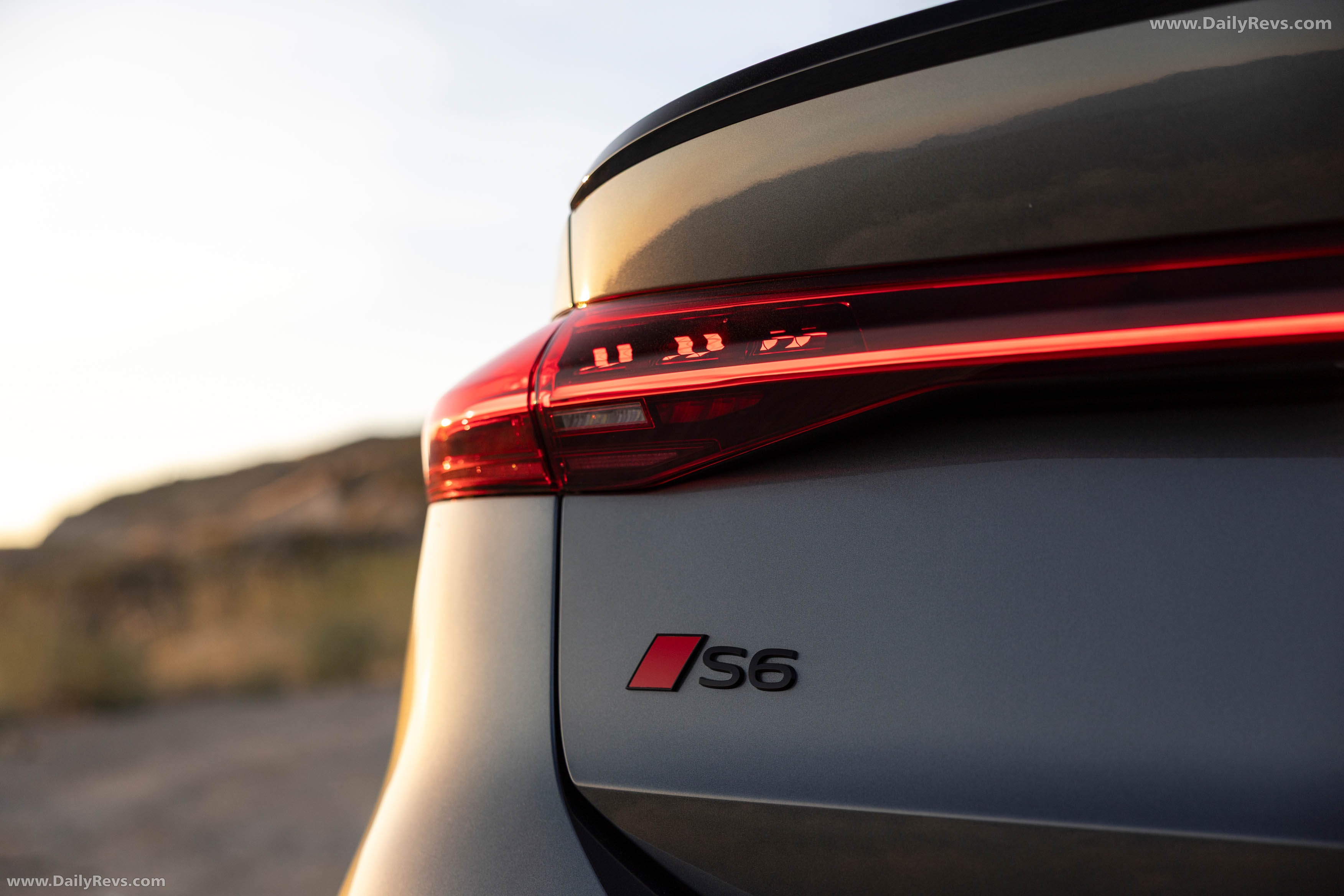 2025 Audi S6 Sportback e-tron C9 Daytona Gray Exterior
