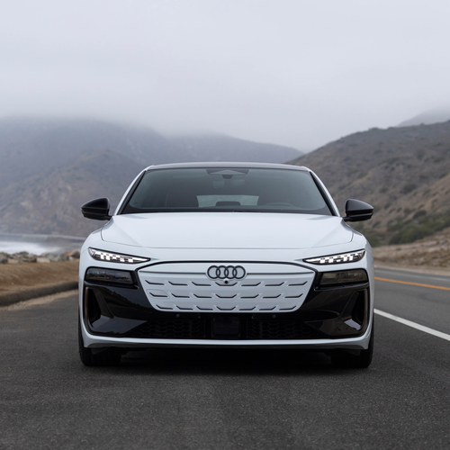 Image of S6 Sportback e-tron C9 Glacier White