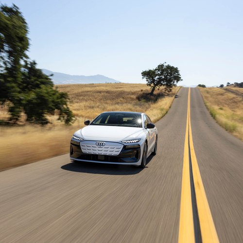 2025 Audi S6 Sportback e-tron C9 Glacier White Front View