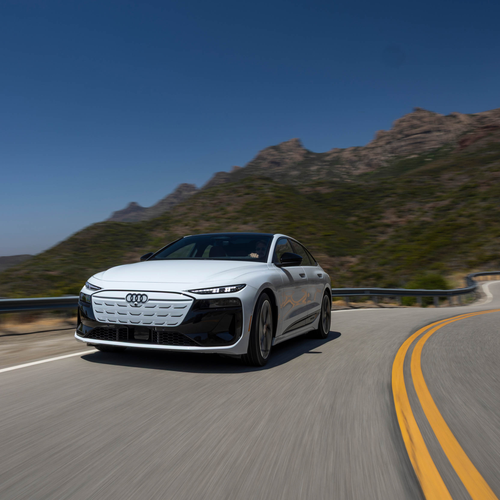 2025 Audi S6 Sportback e-tron C9 Glacier White Front View