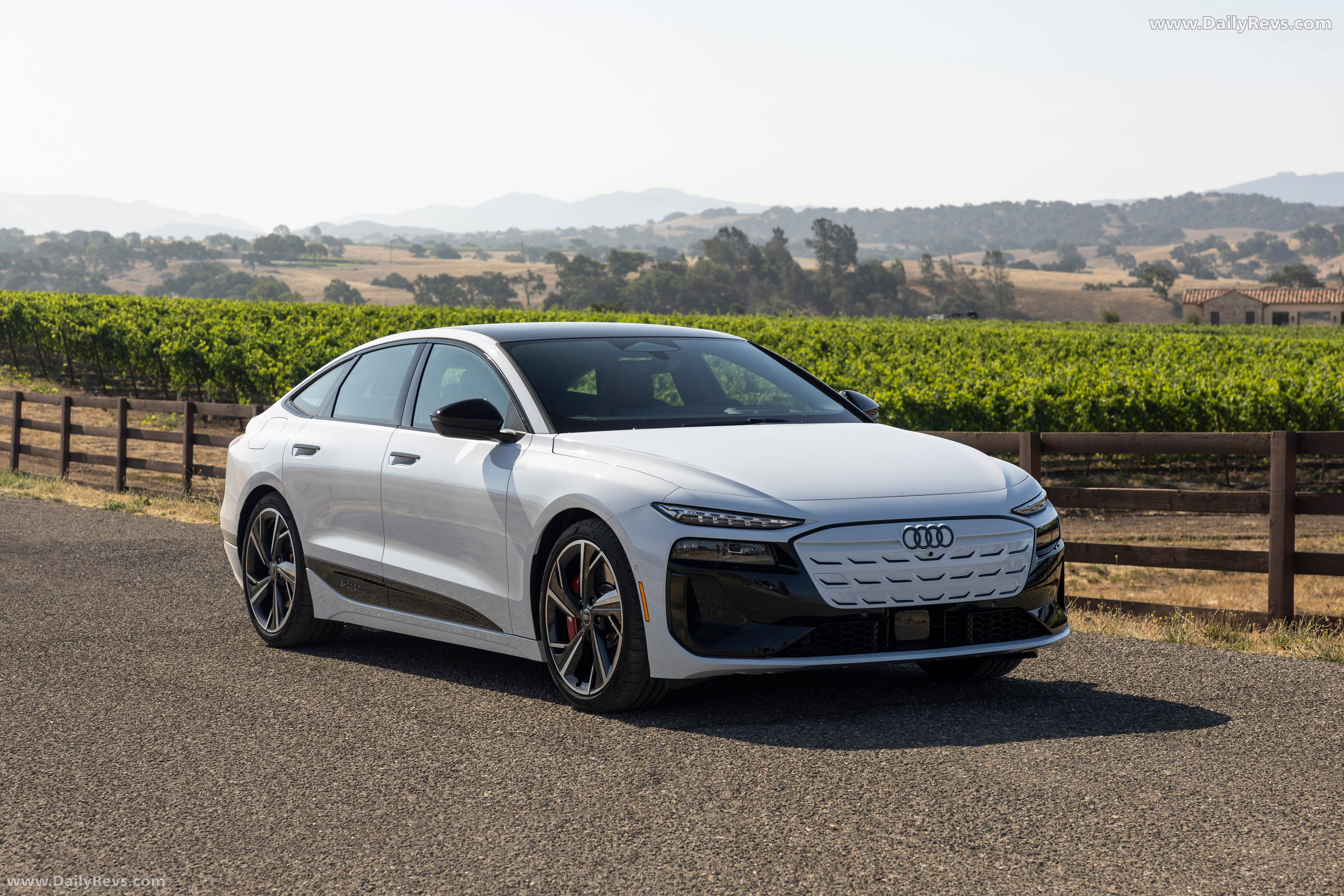 2025 Audi S6 Sportback e-tron C9 Glacier White Front View