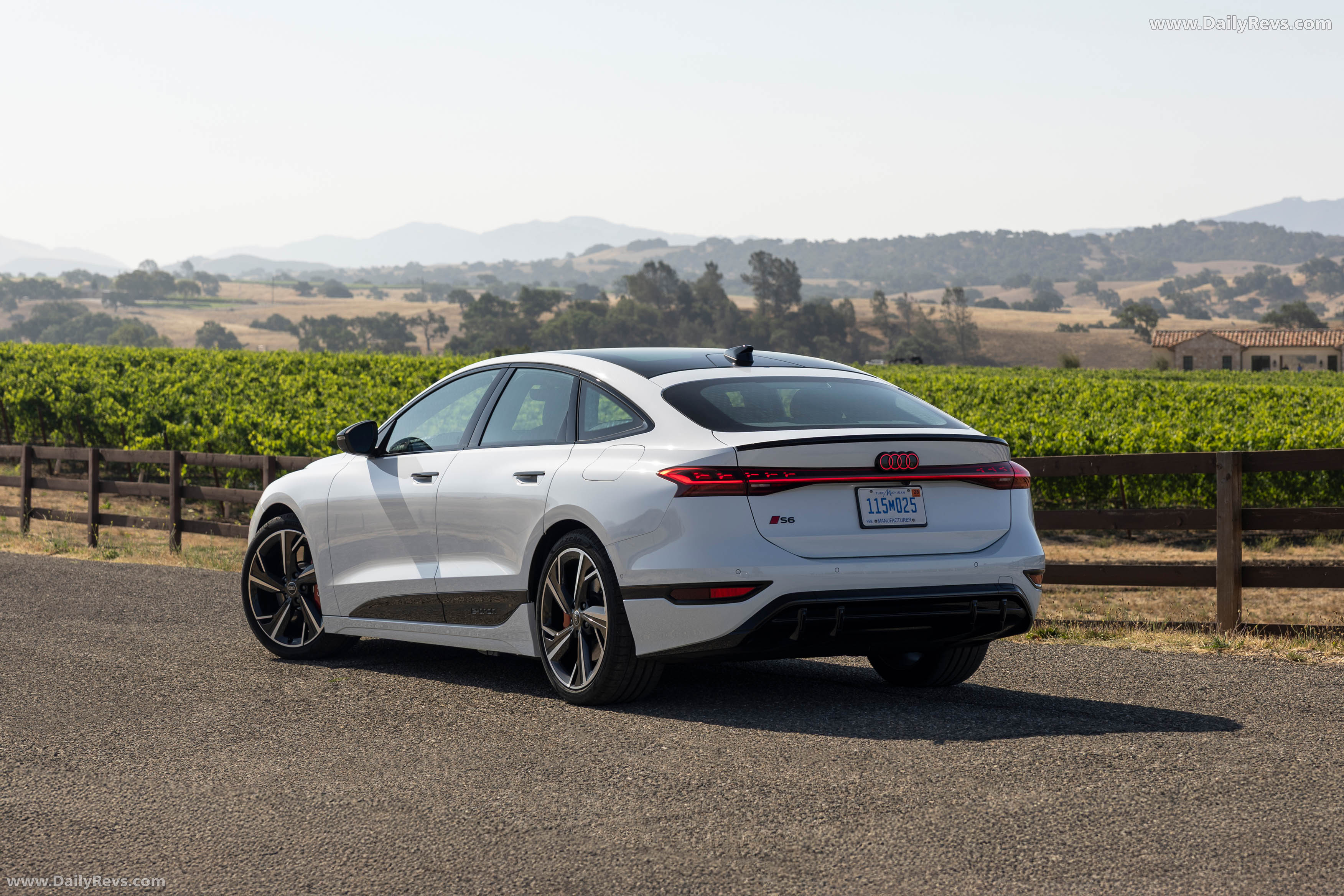 2025 Audi S6 Sportback e-tron C9 Glacier White Rear View