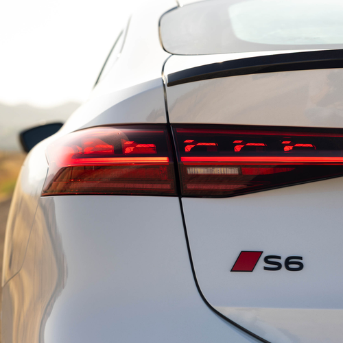2025 Audi S6 Sportback e-tron C9 Glacier White Exterior