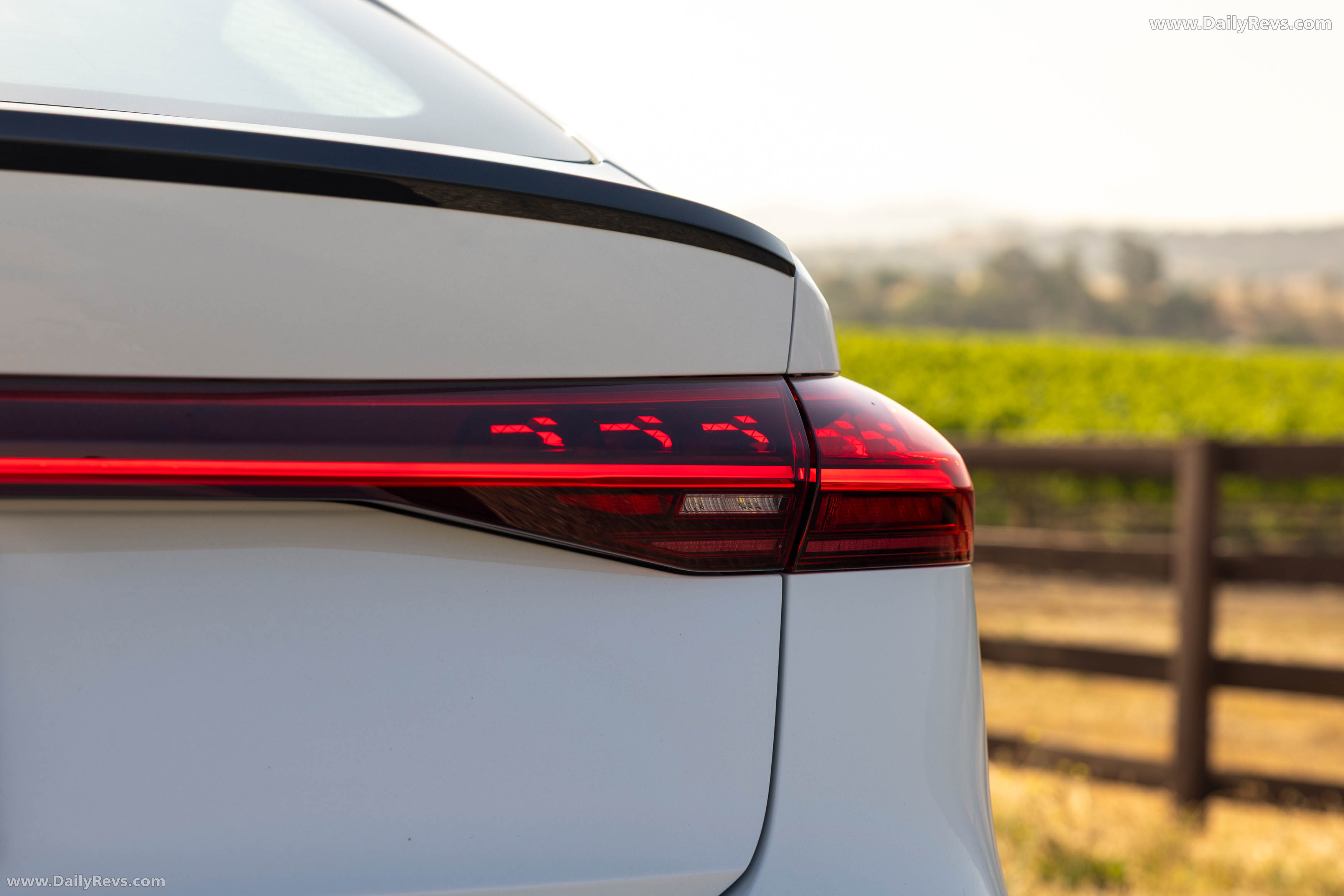2025 Audi S6 Sportback e-tron C9 Glacier White Exterior