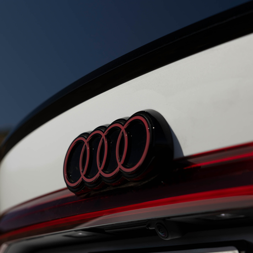 2025 Audi S6 Sportback e-tron C9 Glacier White Exterior