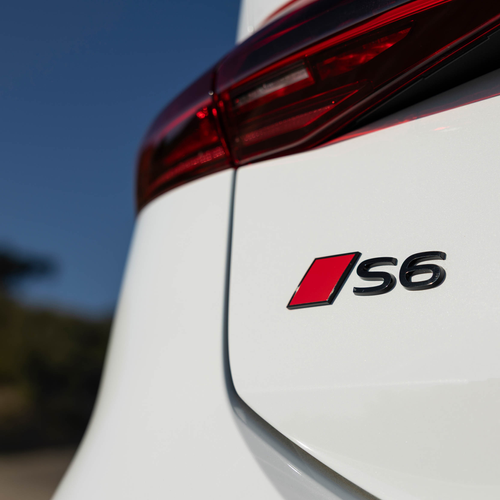 2025 Audi S6 Sportback e-tron C9 Glacier White Exterior