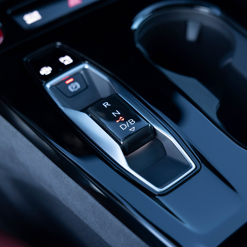 2025 Audi S6 Sportback e-tron C9 Glacier White Interior