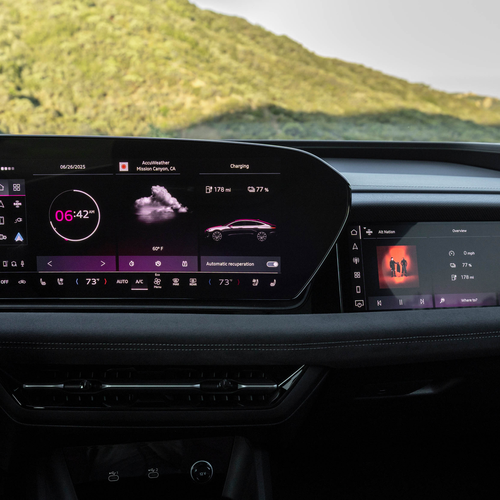 2025 Audi S6 Sportback e-tron C9 Glacier White Interior