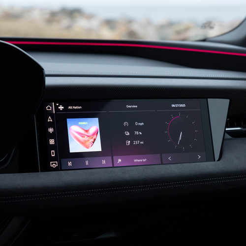 2025 Audi S6 Sportback e-tron C9 Glacier White Interior
