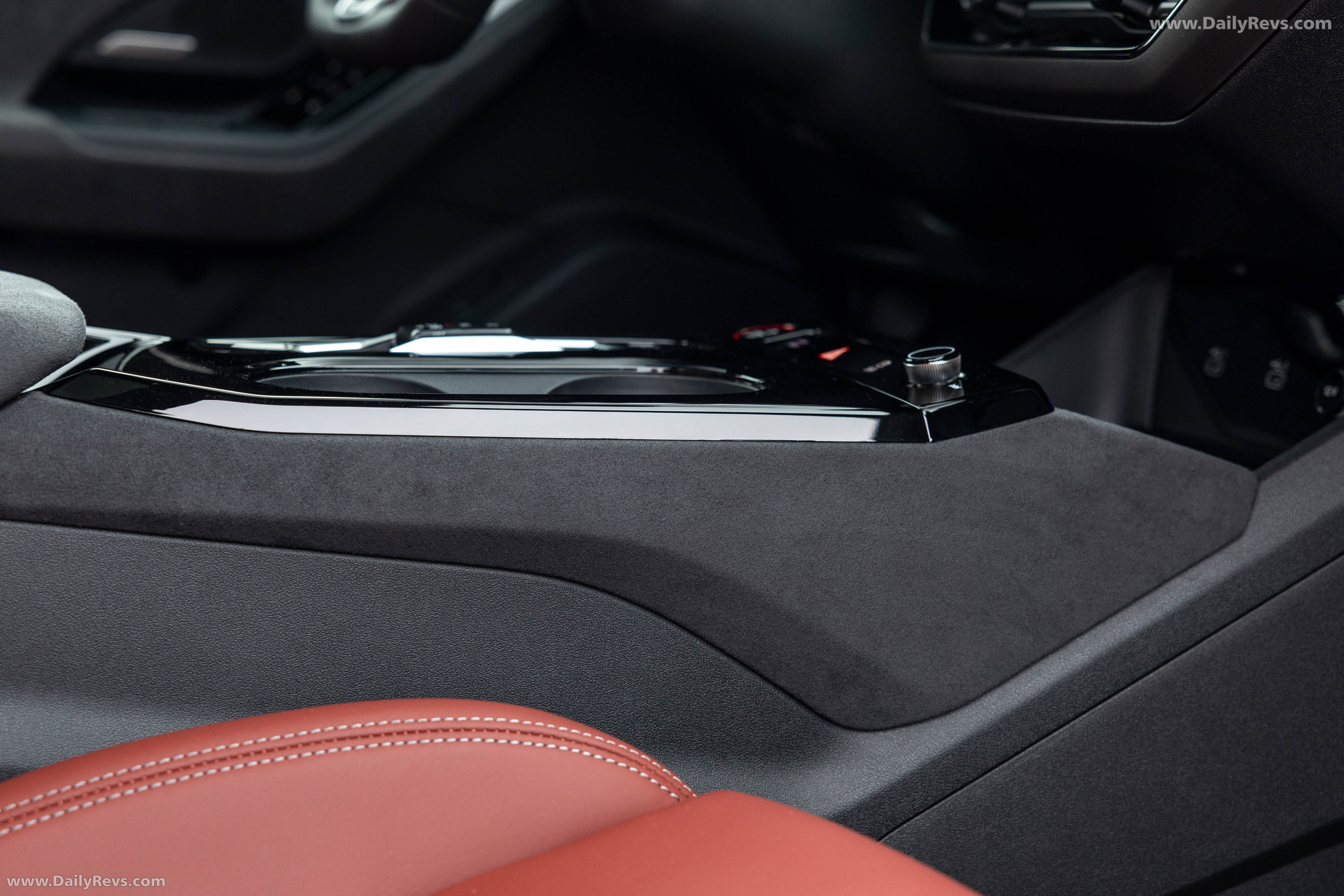 2025 Audi S6 Sportback e-tron C9 Glacier White Interior