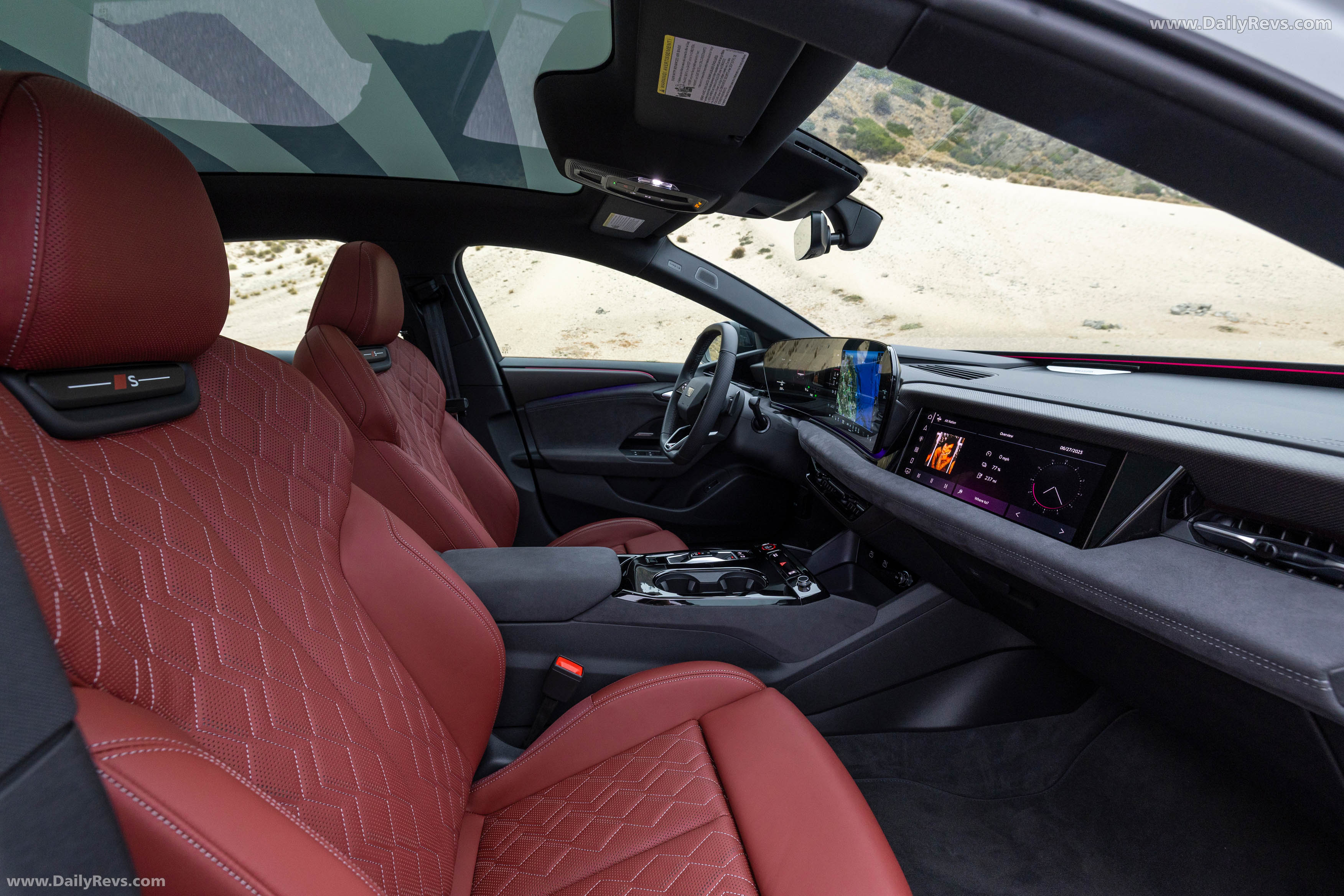 2025 Audi S6 Sportback e-tron C9 Glacier White Interior