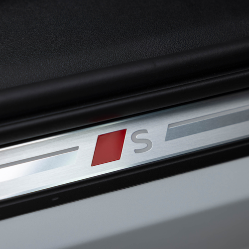 2025 Audi S6 Sportback e-tron C9 Glacier White Interior