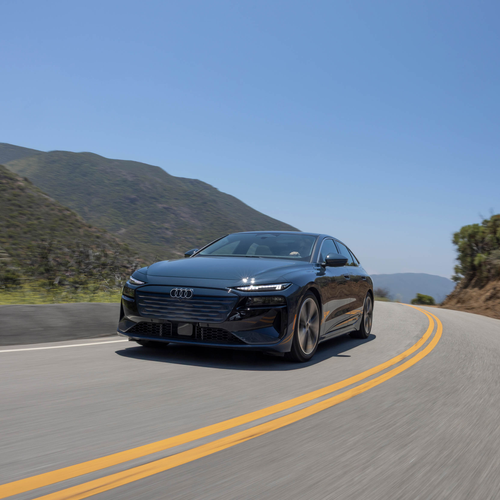 2025 Audi A6 Sportback e-tron quattro C9 Plasma Blue Front View
