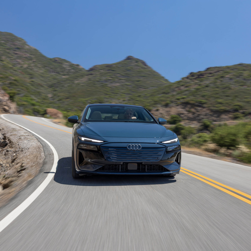 2025 Audi A6 Sportback e-tron quattro C9 Plasma Blue Front View