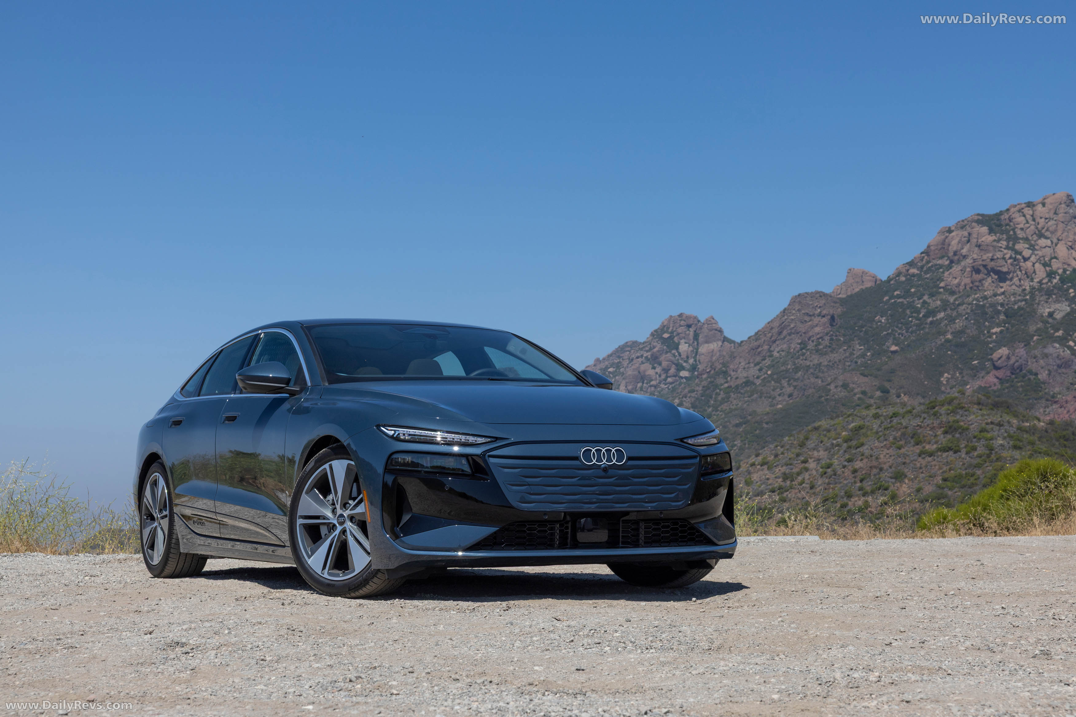 2025 Audi A6 Sportback e-tron quattro C9 Plasma Blue Front View