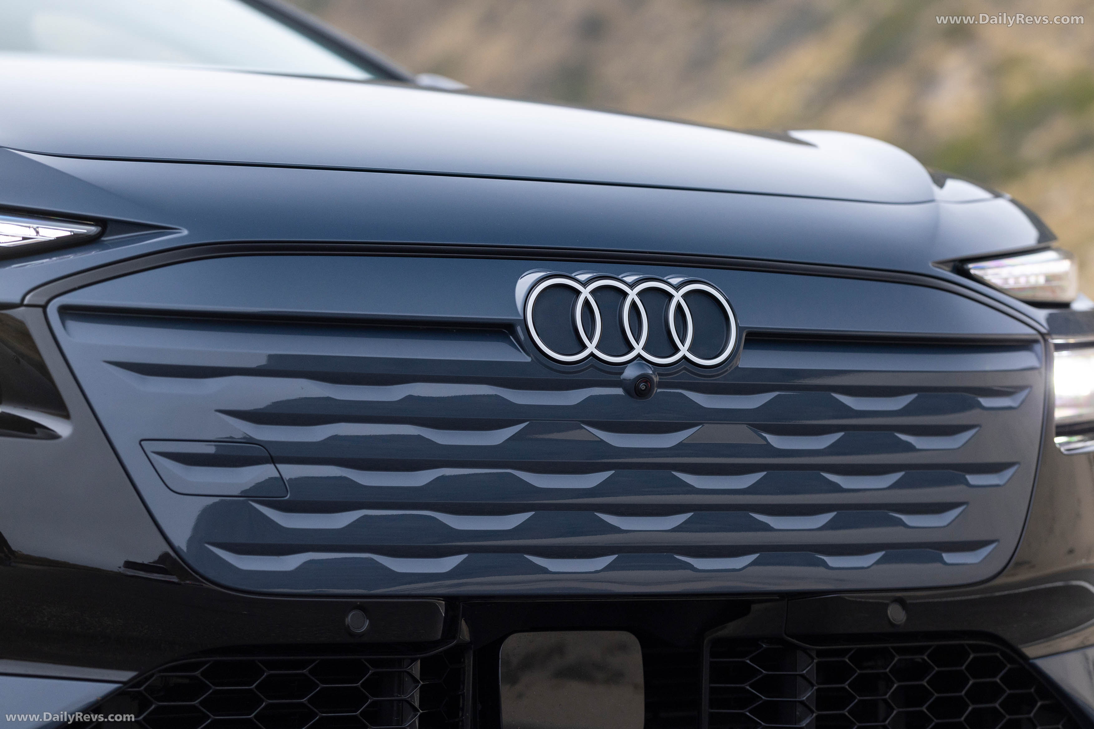 2025 Audi A6 Sportback e-tron quattro C9 Plasma Blue Exterior