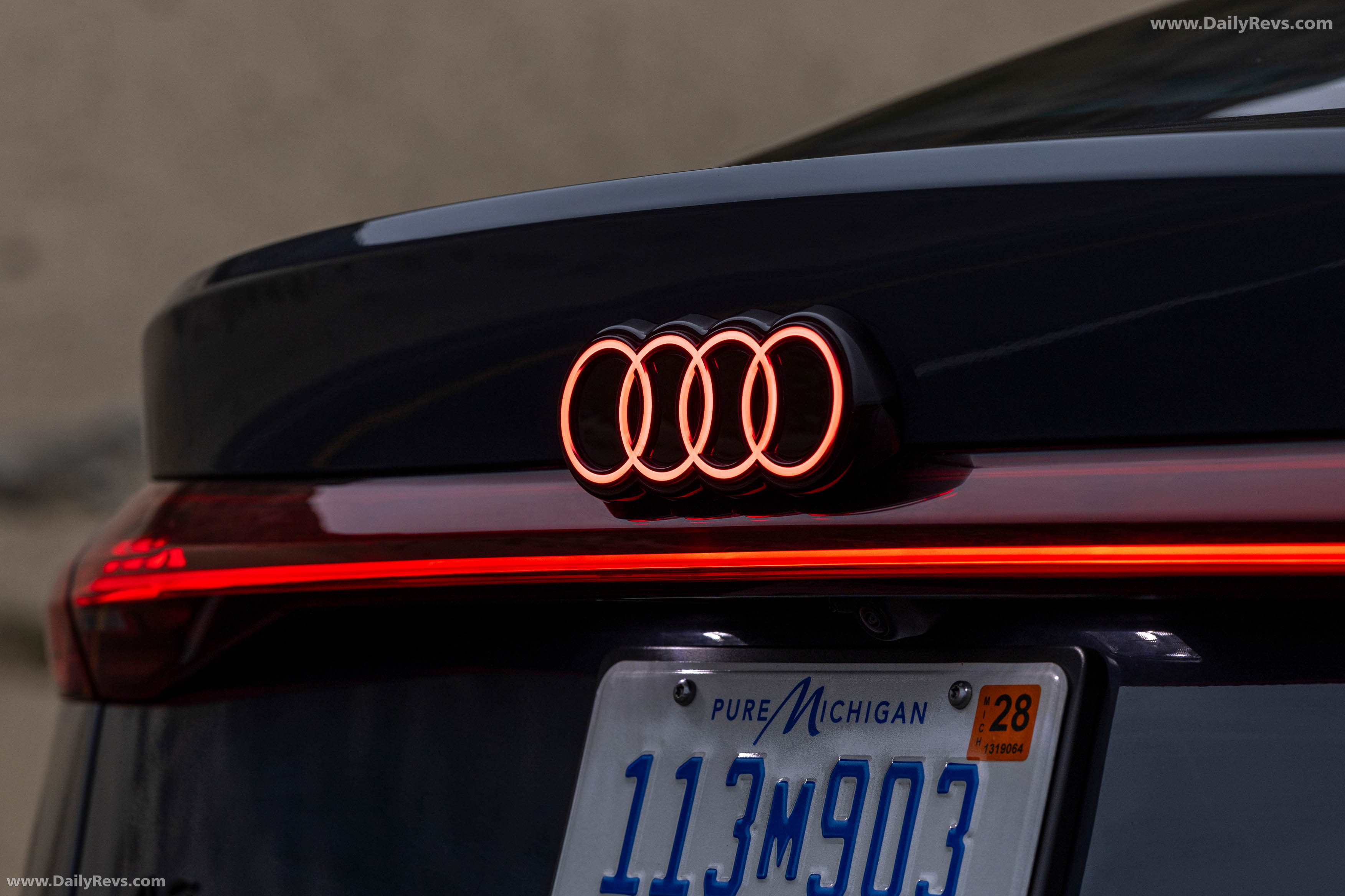 2025 Audi A6 Sportback e-tron quattro C9 Plasma Blue Exterior