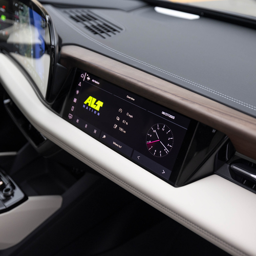 2025 Audi A6 Sportback e-tron quattro C9 Plasma Blue Interior