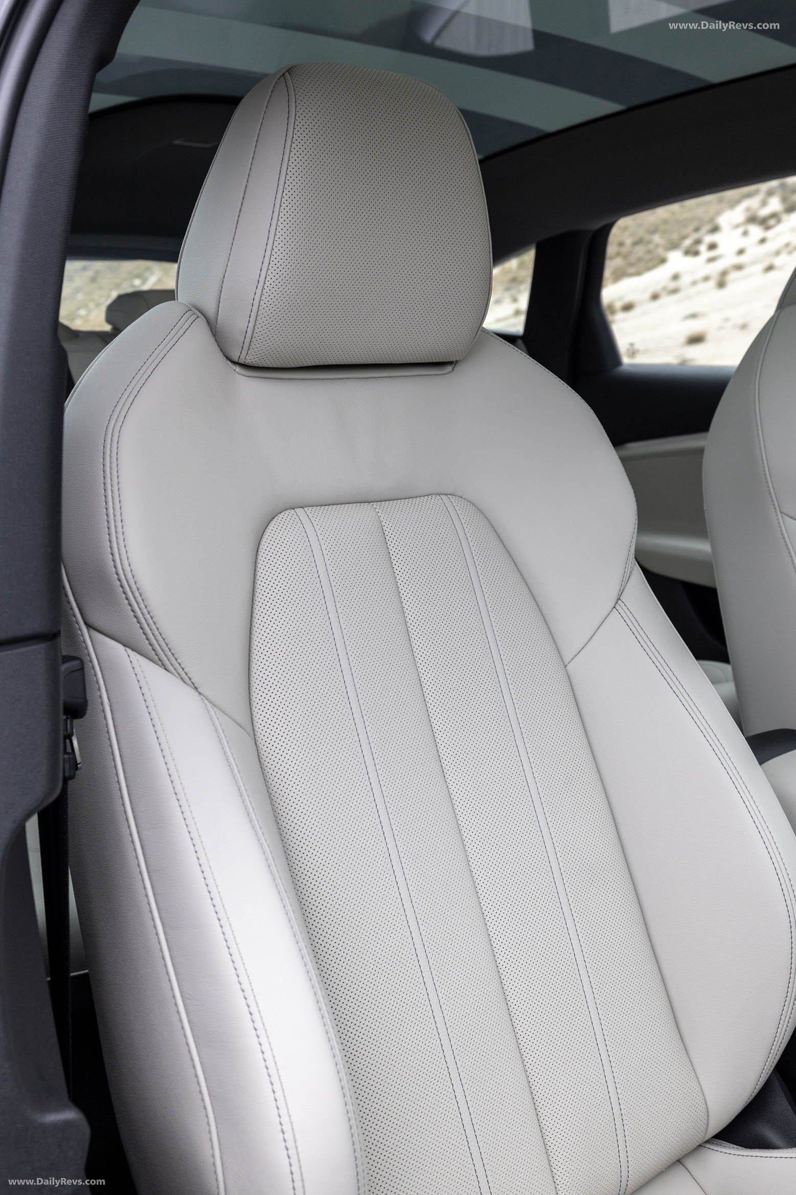2025 Audi A6 Sportback e-tron quattro C9 Plasma Blue Interior