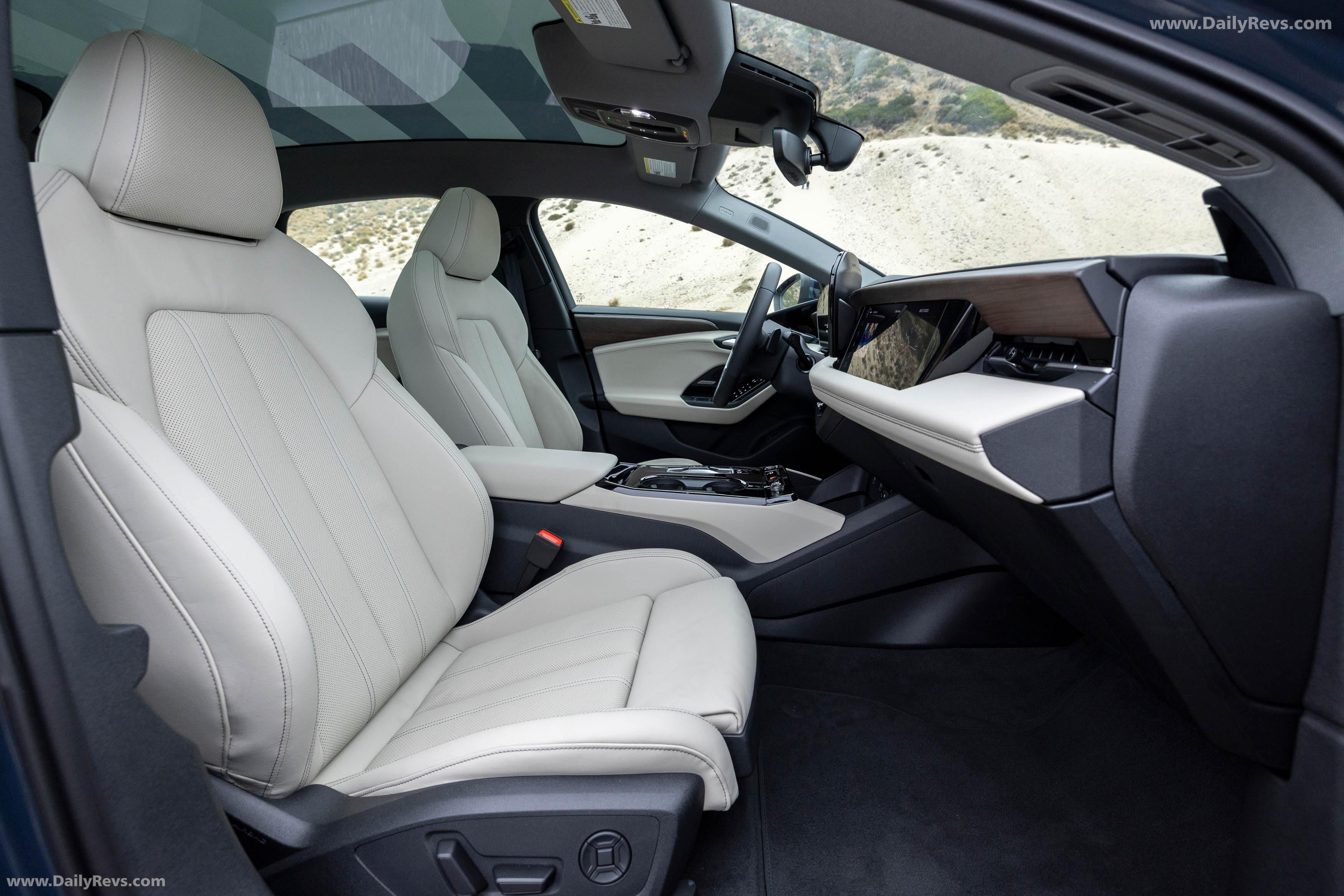 2025 Audi A6 Sportback e-tron quattro C9 Plasma Blue Interior