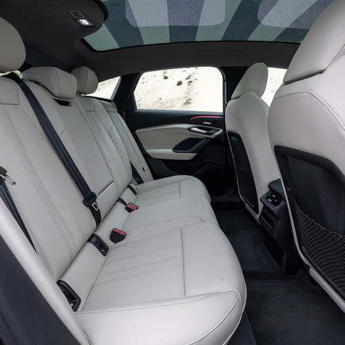 2025 Audi A6 Sportback e-tron quattro C9 Plasma Blue Interior
