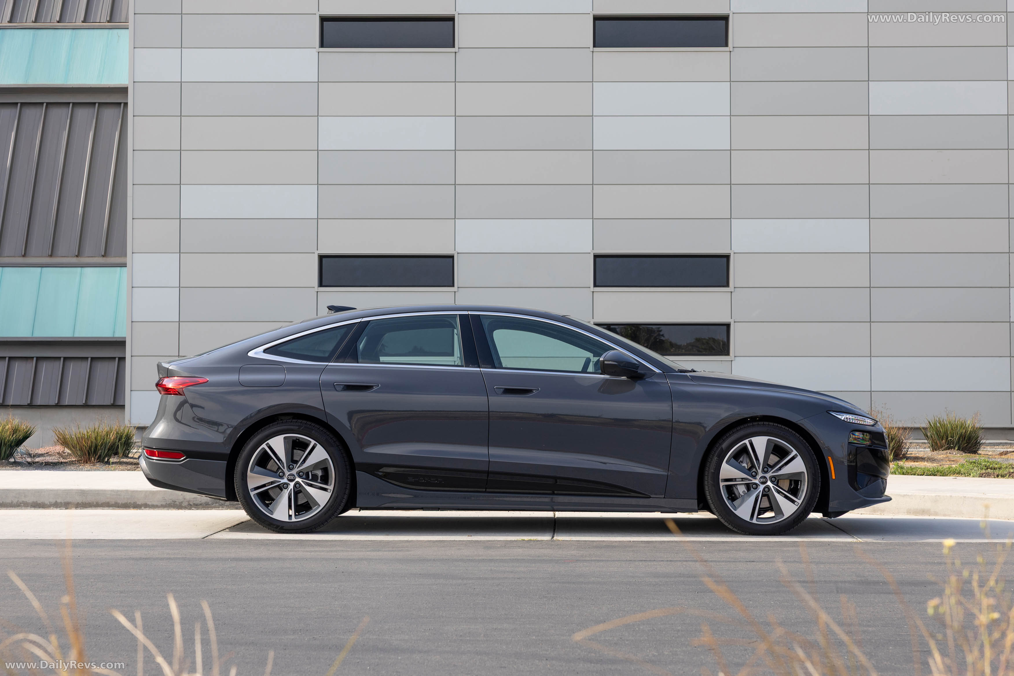2025 Audi A6 Sportback e-tron C9 Magnet Gray Side View