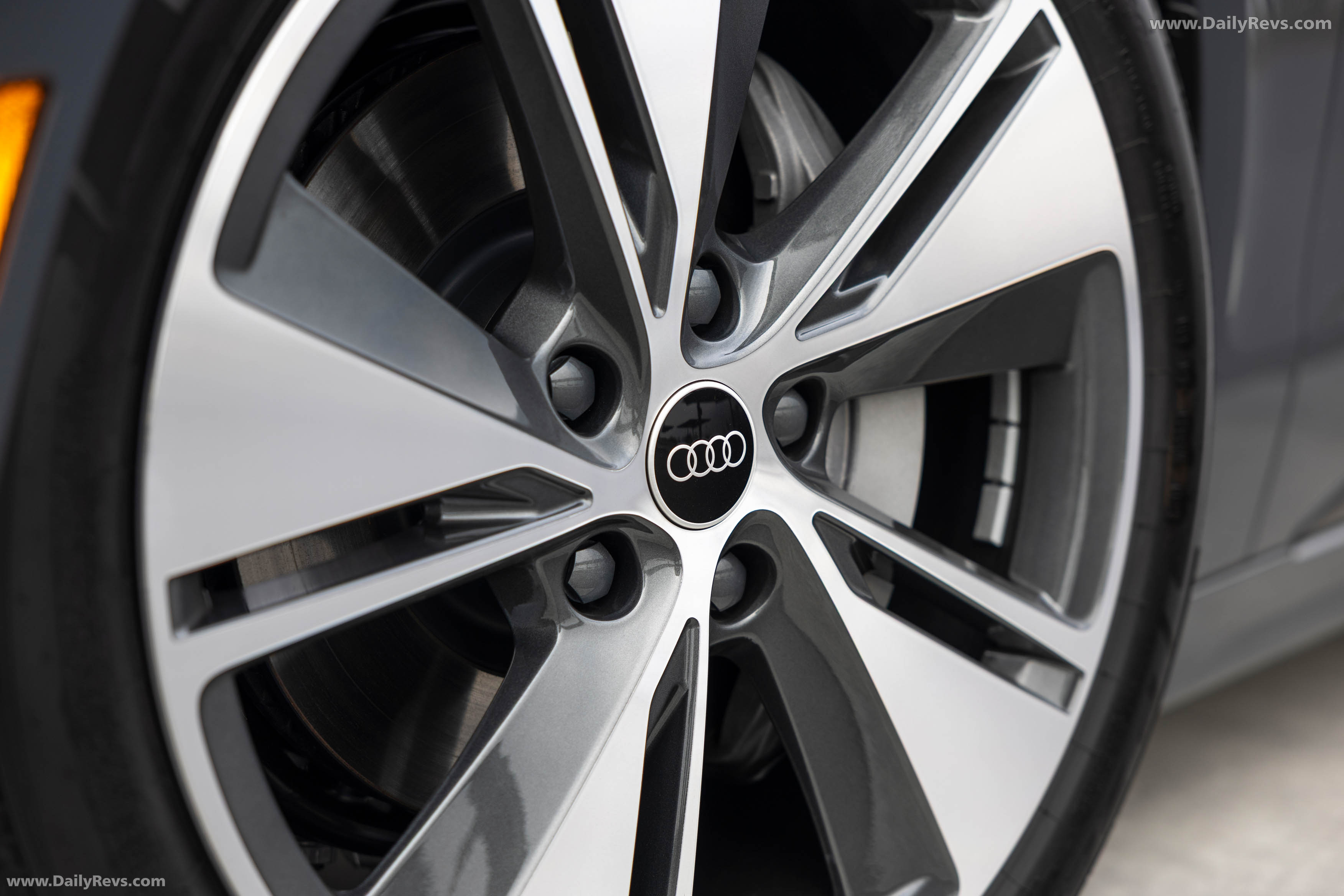 2025 Audi A6 Sportback e-tron C9 Magnet Gray Exterior