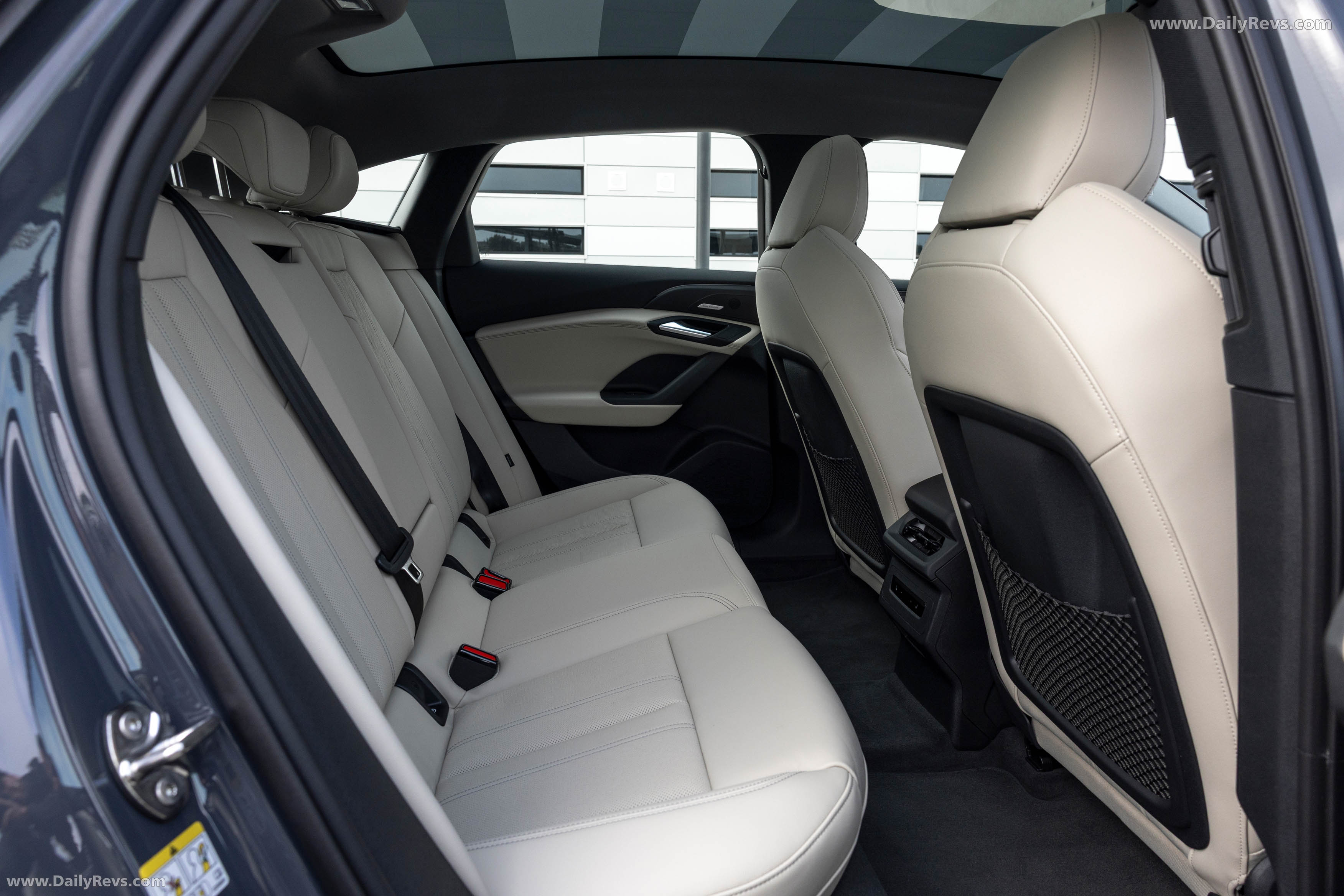 2025 Audi A6 Sportback e-tron C9 Magnet Gray Interior