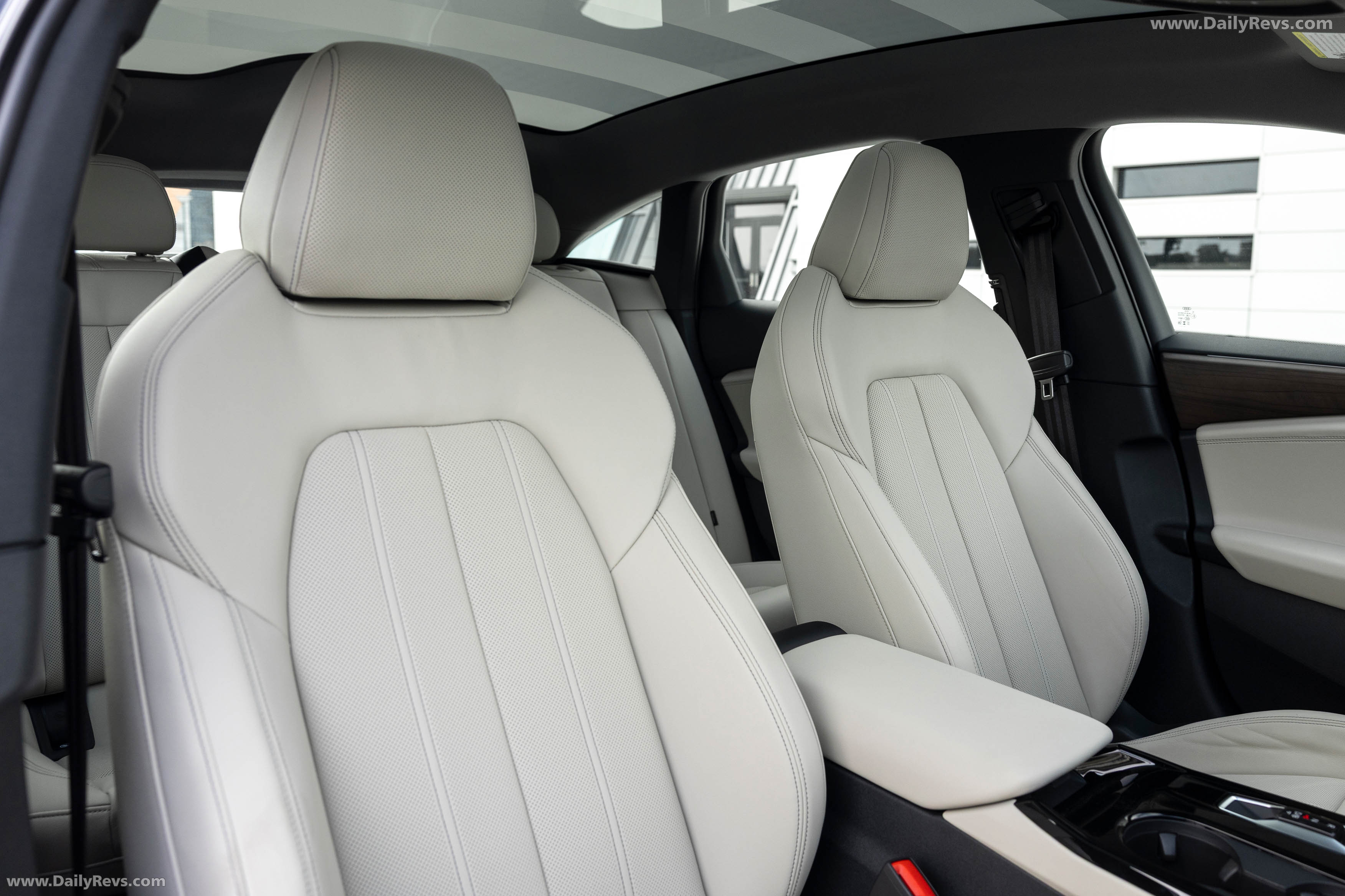 2025 Audi A6 Sportback e-tron C9 Magnet Gray Interior