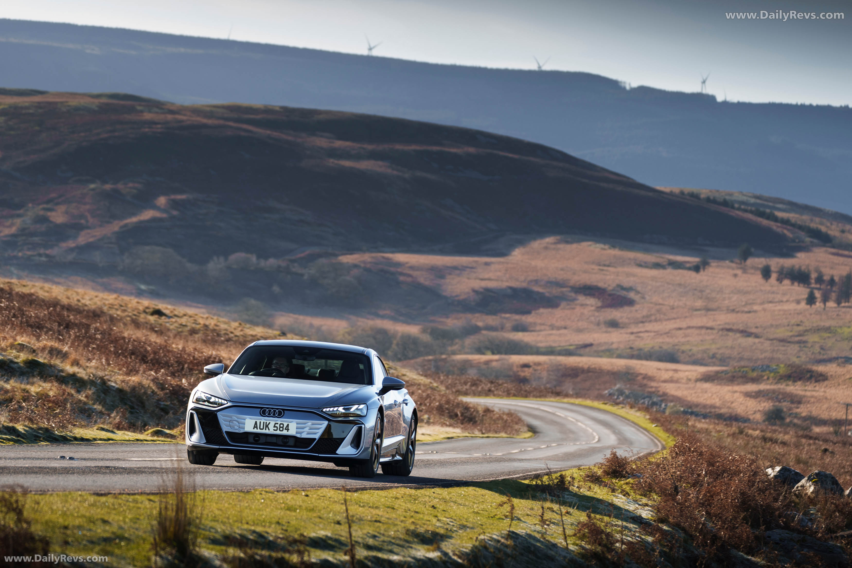 2025 Audi e-tron GT quattro UK Version Front View