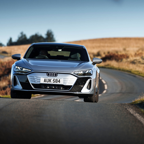 2025 Audi e-tron GT quattro UK Version Front View