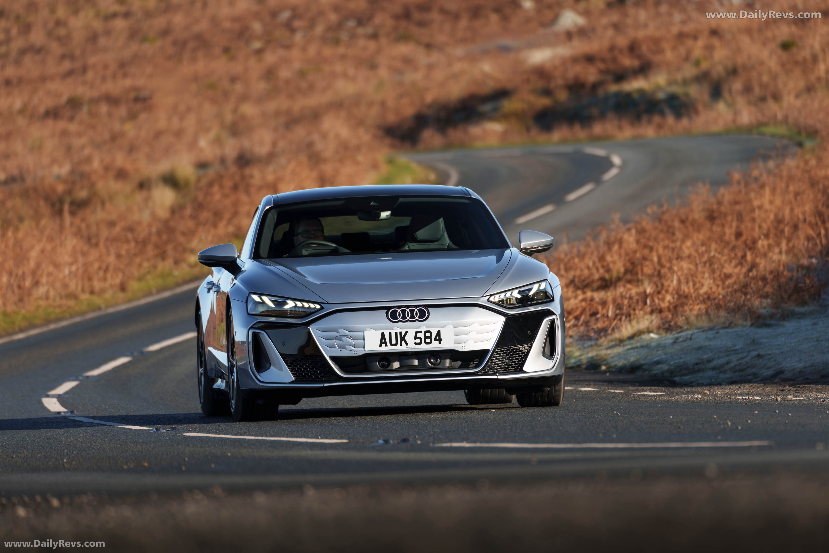 2025 Audi e-tron GT quattro UK Version Front View