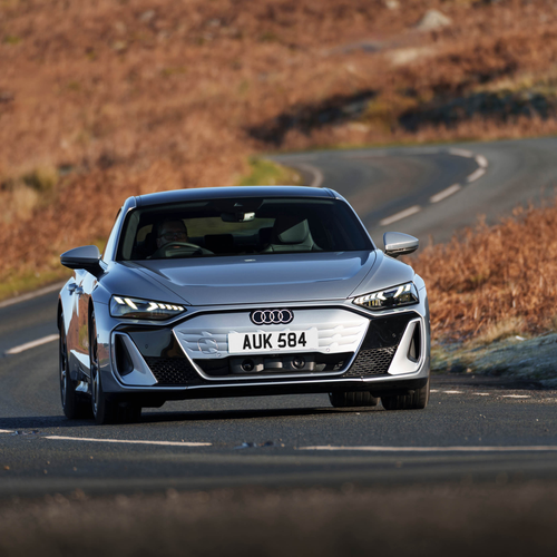 2025 Audi e-tron GT quattro UK Version Front View