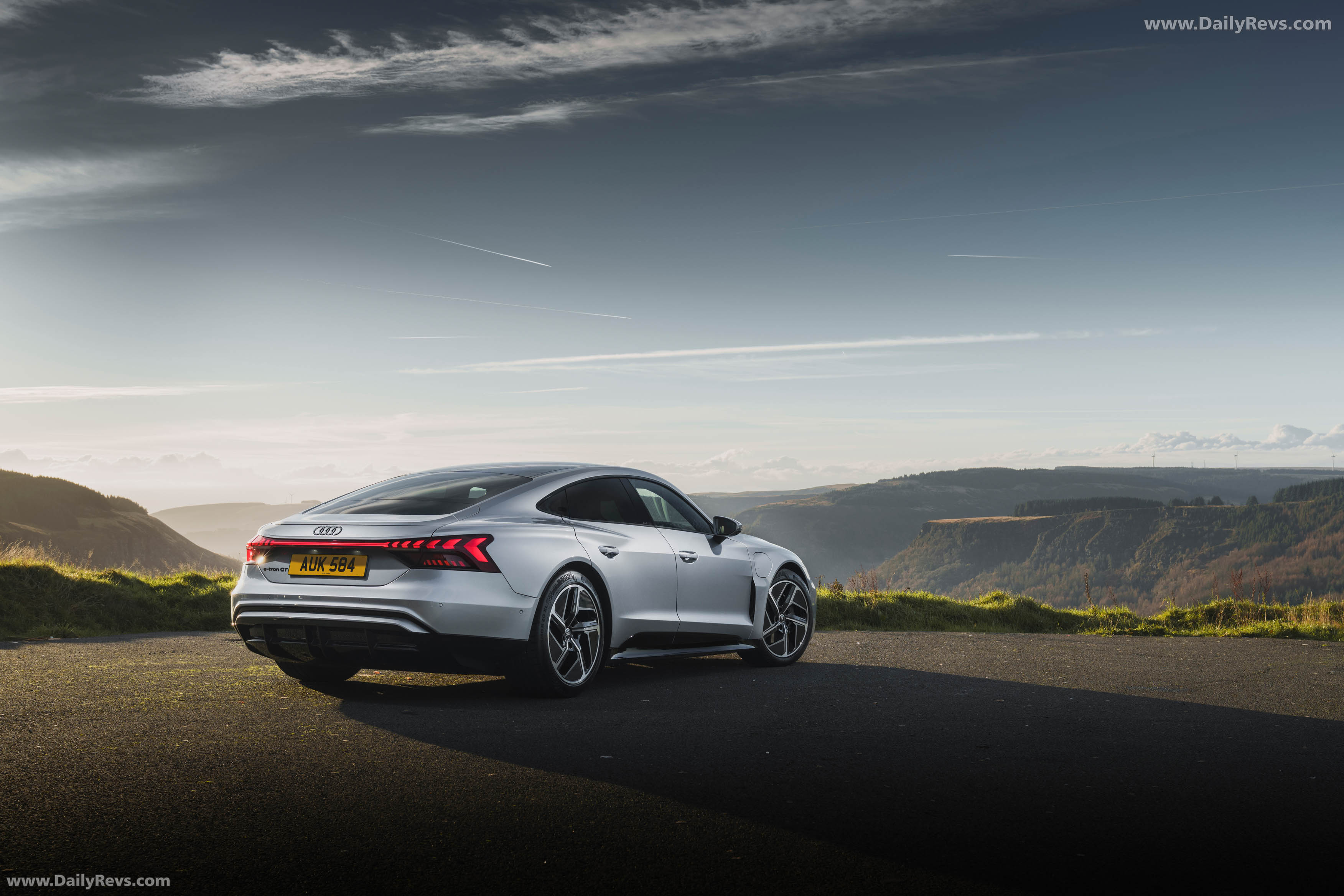 2025 Audi e-tron GT quattro UK Version Rear View