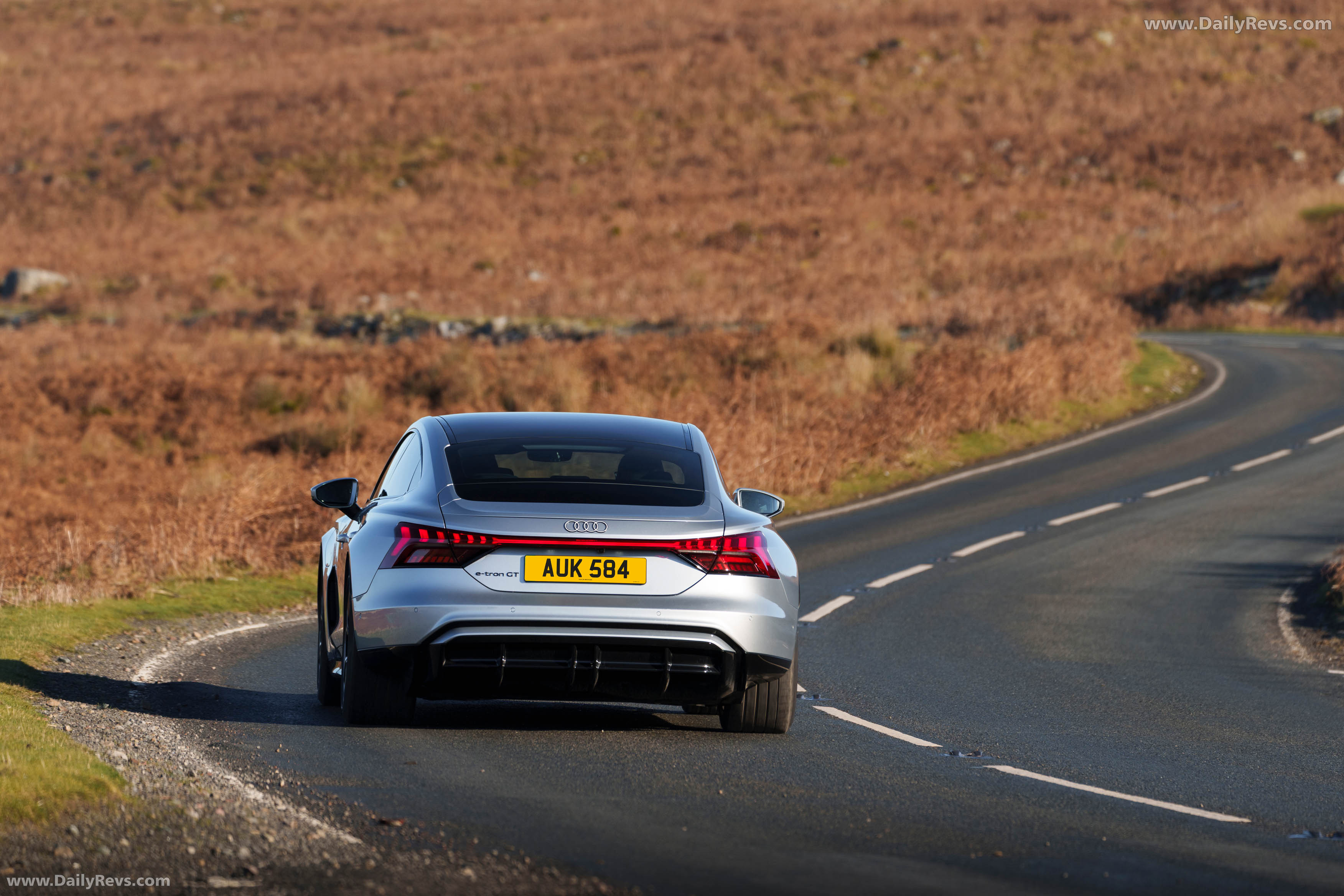 2025 Audi e-tron GT quattro UK Version Rear View