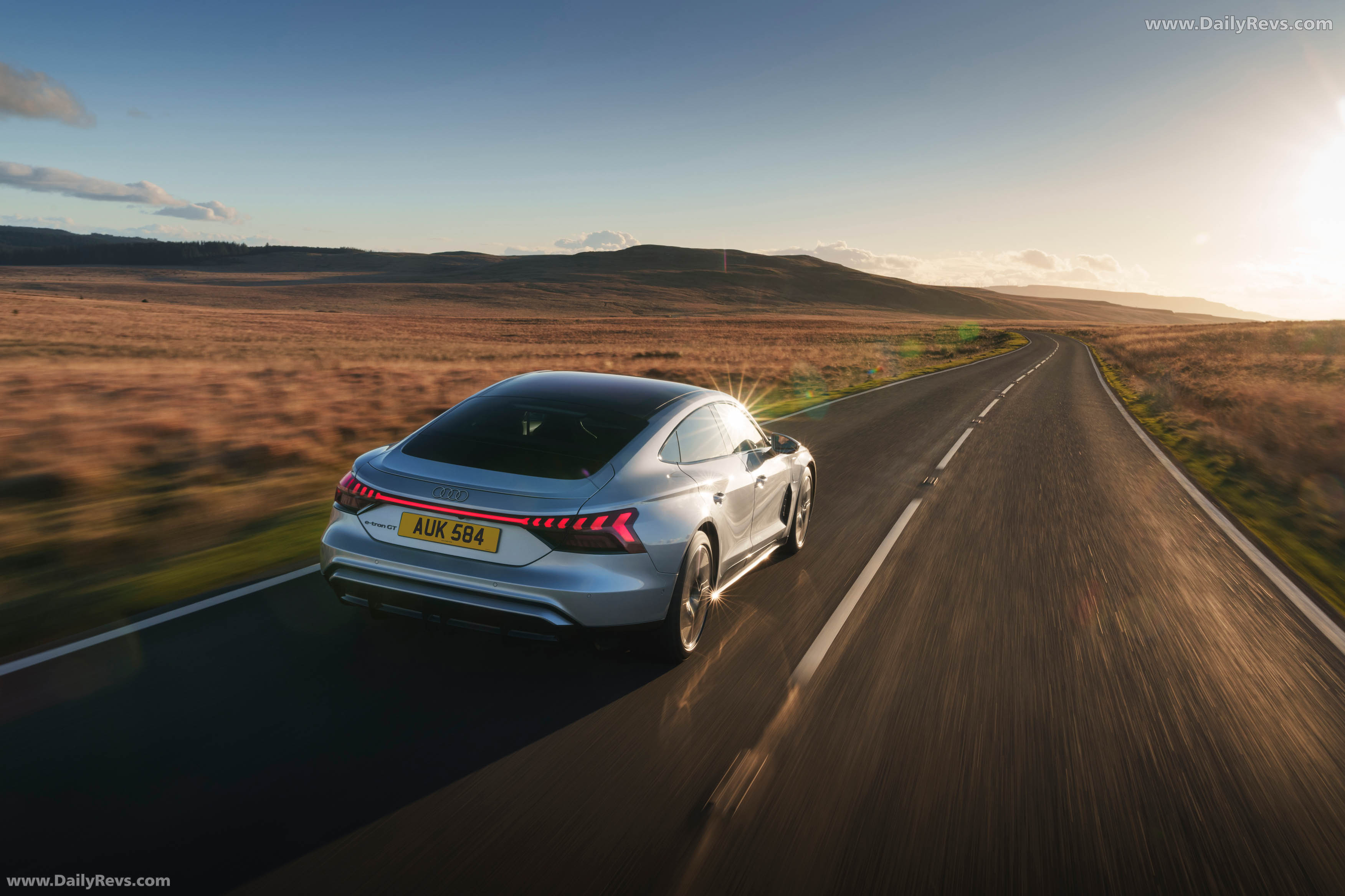 2025 Audi e-tron GT quattro UK Version Rear View