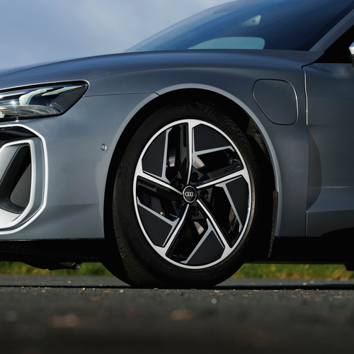 2025 Audi e-tron GT quattro UK Version Exterior