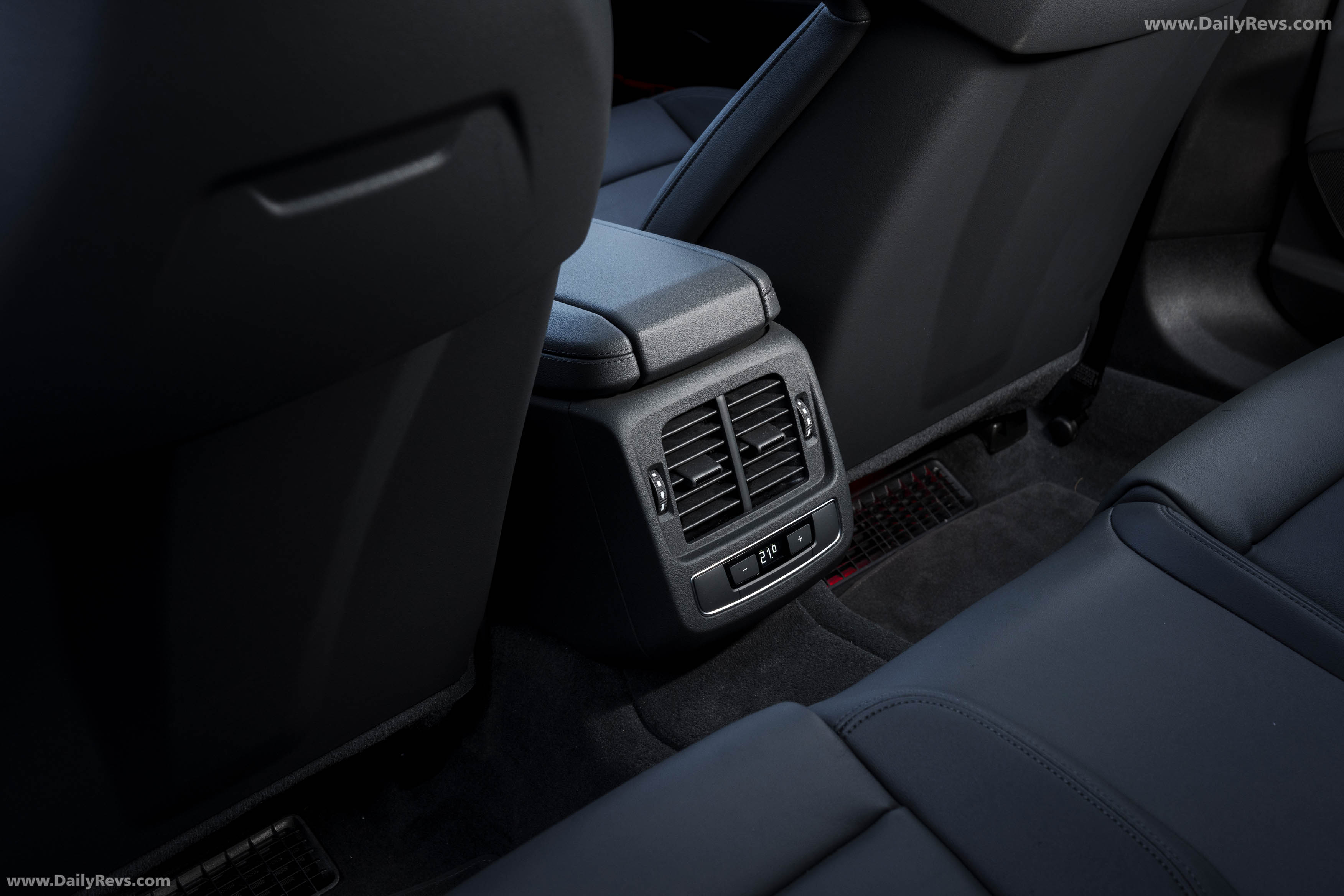 2025 Audi e-tron GT quattro UK Version Interior