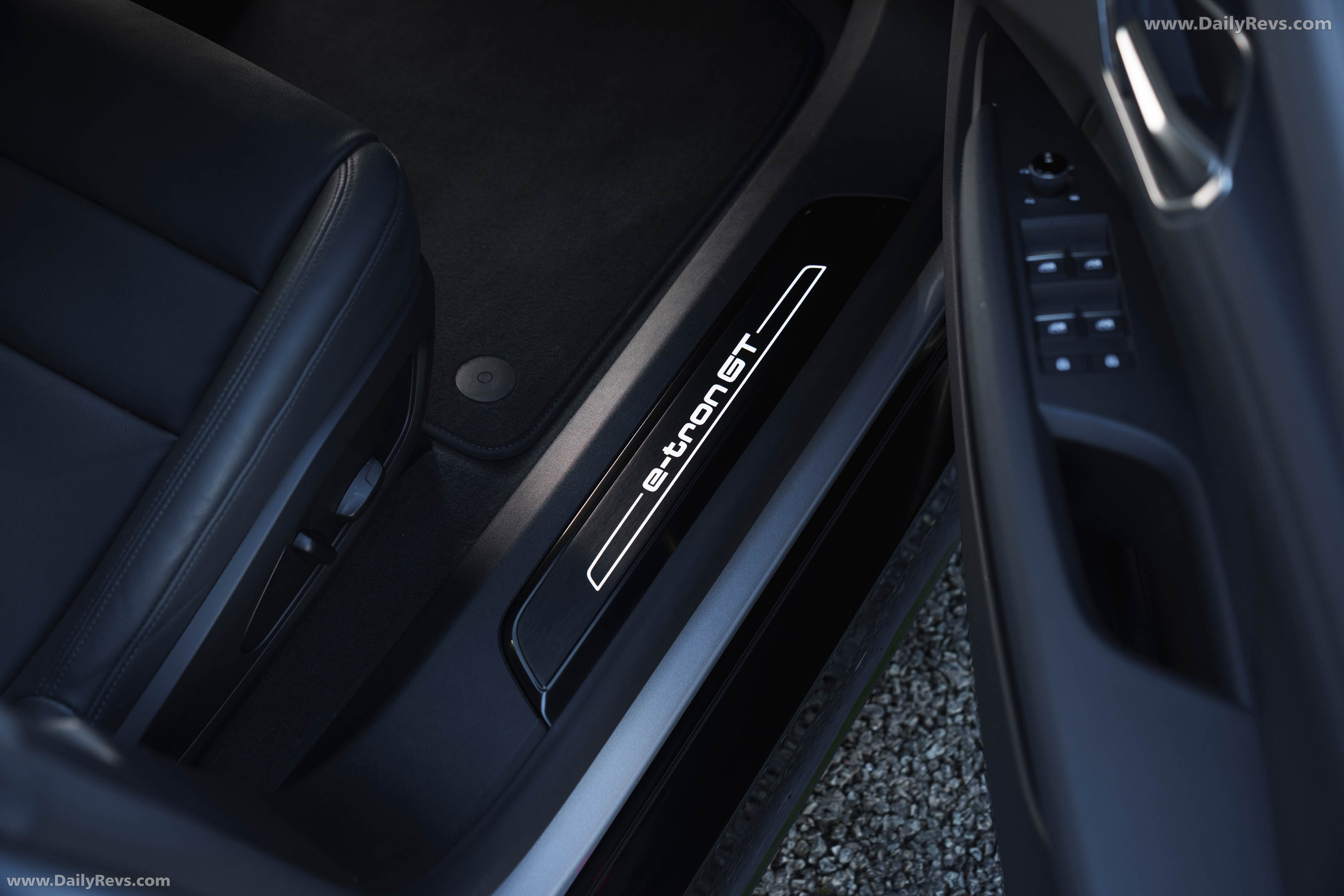 2025 Audi e-tron GT quattro UK Version Interior