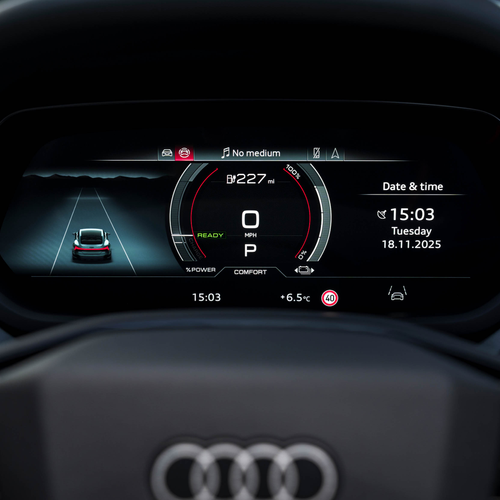 2025 Audi e-tron GT quattro UK Version Interior