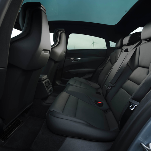 2025 Audi e-tron GT quattro UK Version Interior