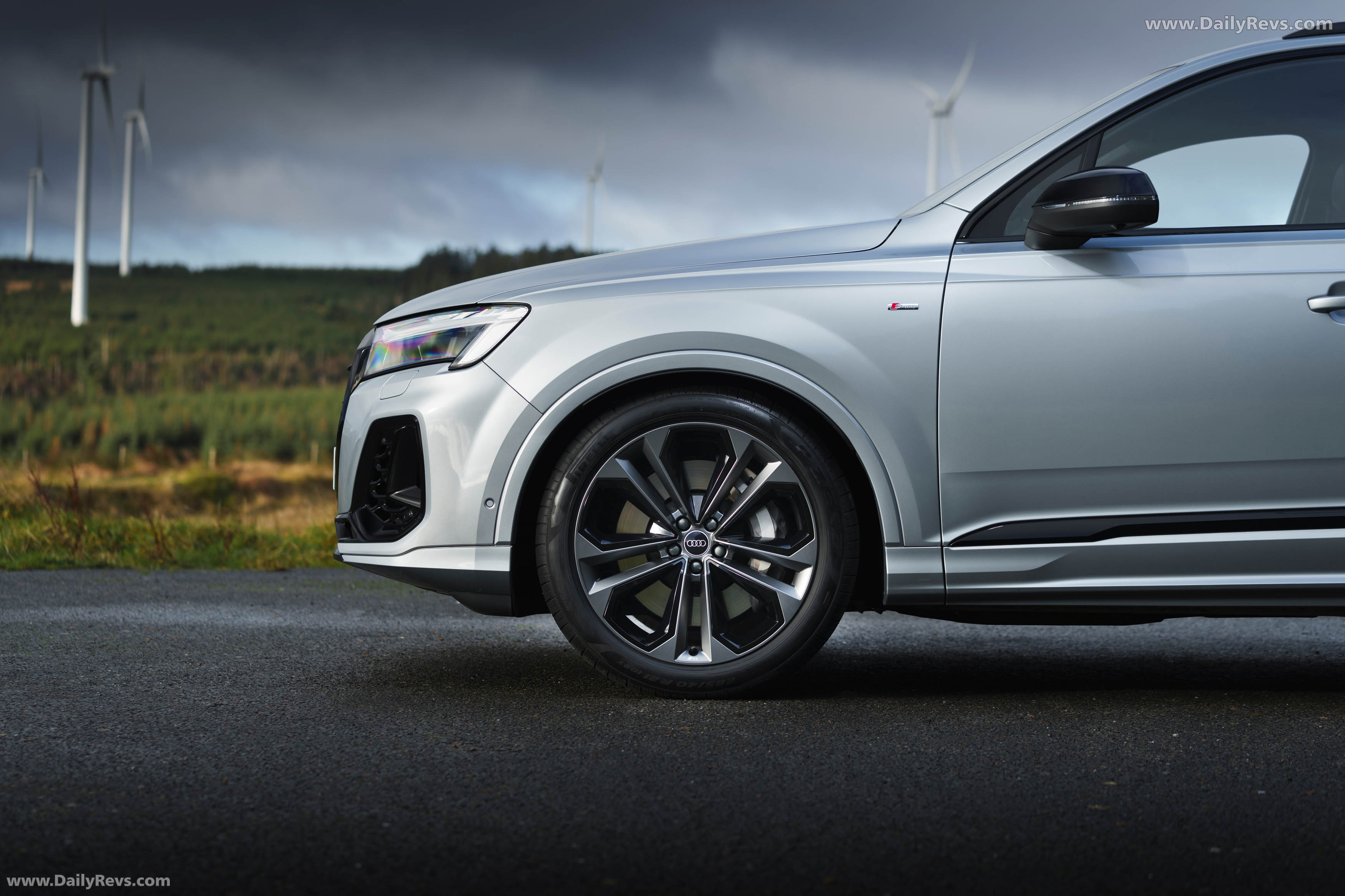 2025 Audi Q7 TFSI e 4M UK Version Exterior