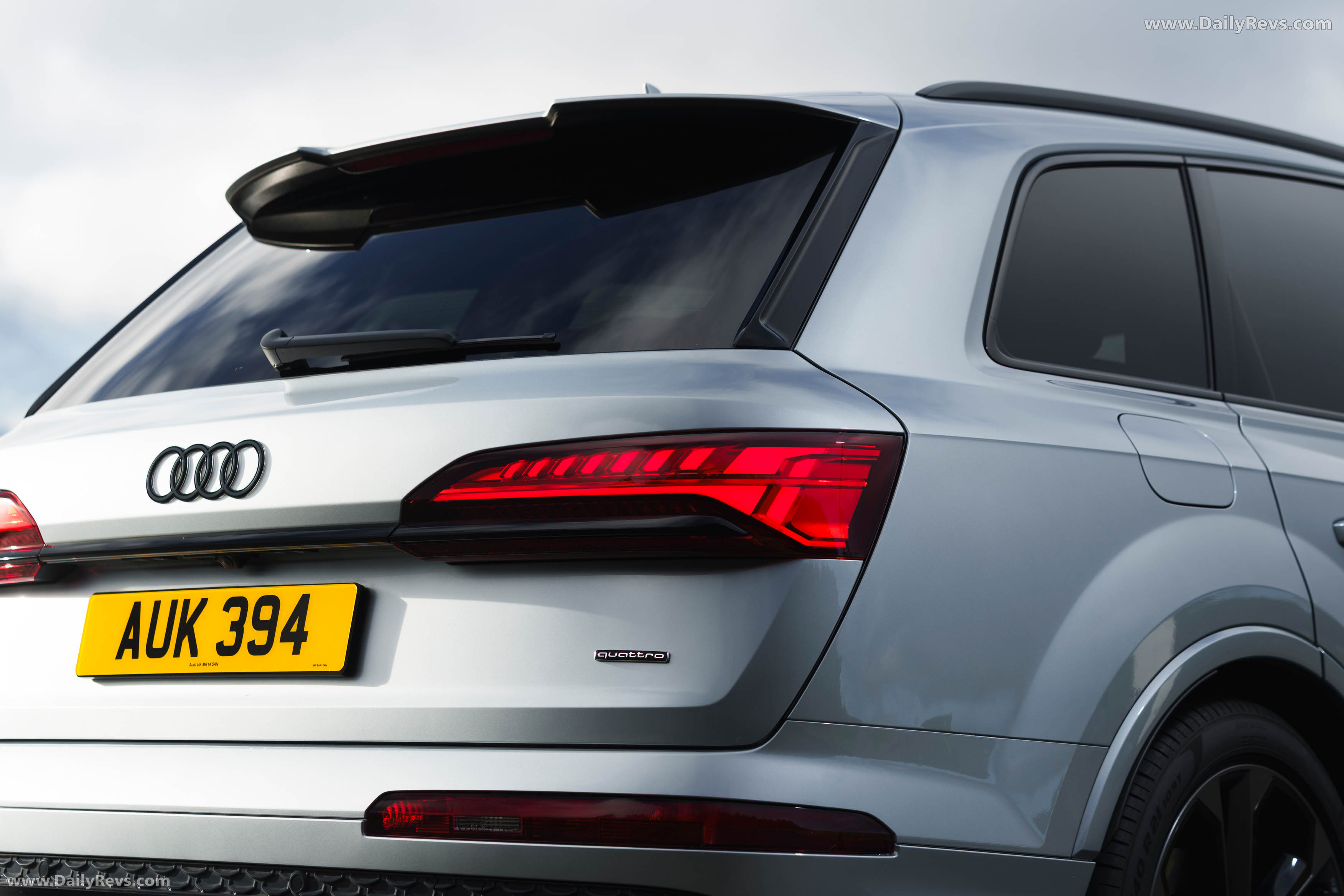 2025 Audi Q7 TFSI e 4M UK Version Exterior